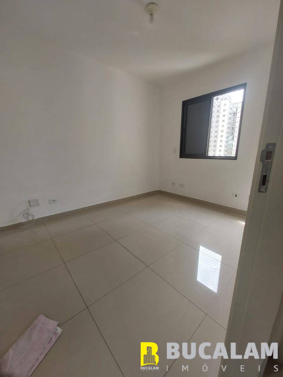 Apartamento à venda com 3 quartos, 76m² - Foto 12