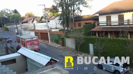 Sobrado à venda com 3 quartos, 200m² - Foto 1