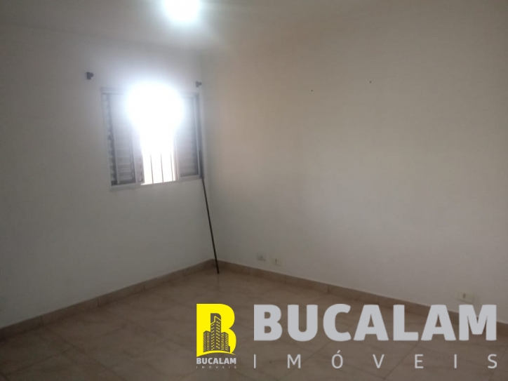 Casa à venda com 2 quartos, 250m² - Foto 10